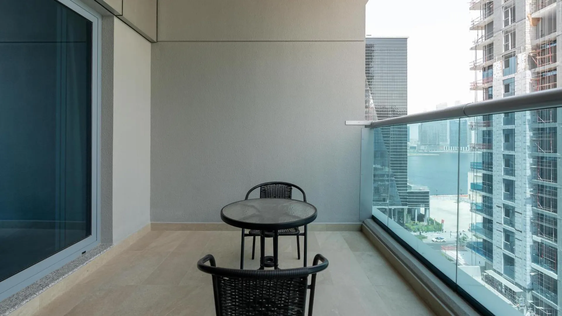 Vacay Lettings - Elite Residence Business Bay - Studio ドバイ 0*,